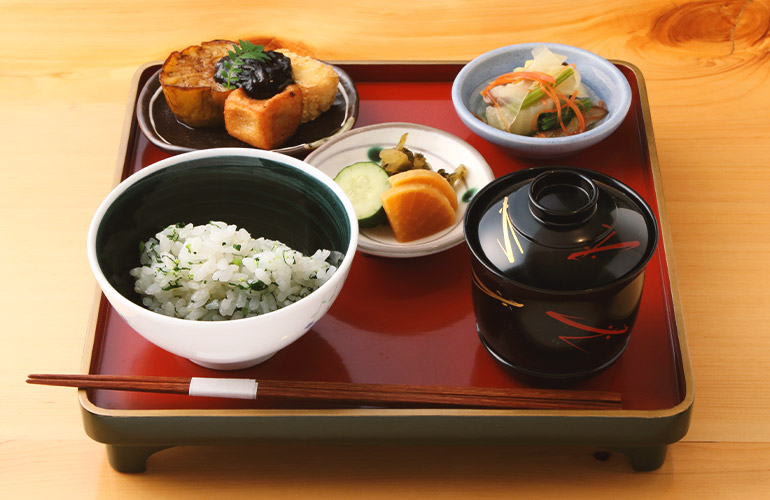 ご飯お膳